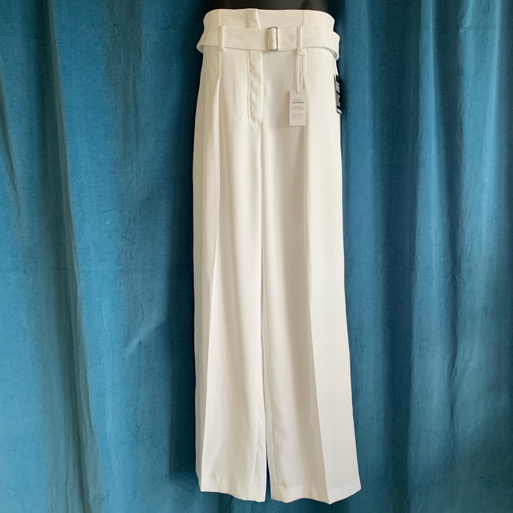 White high rise pant